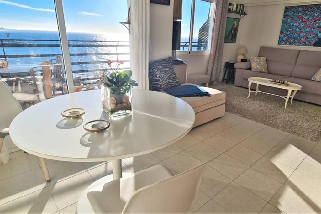 Apartamento Lujoso Y Moderno Vistas Panoramicas Al Mar Marbella Eksteriør billede